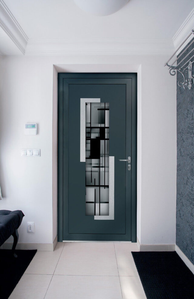 sécurité renforcée porte d'entrée PVC FMS